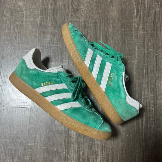 아디다스 가젤 275