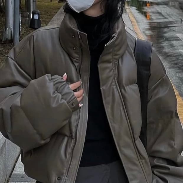 트리밍버드 레더 패딩 모카브라운