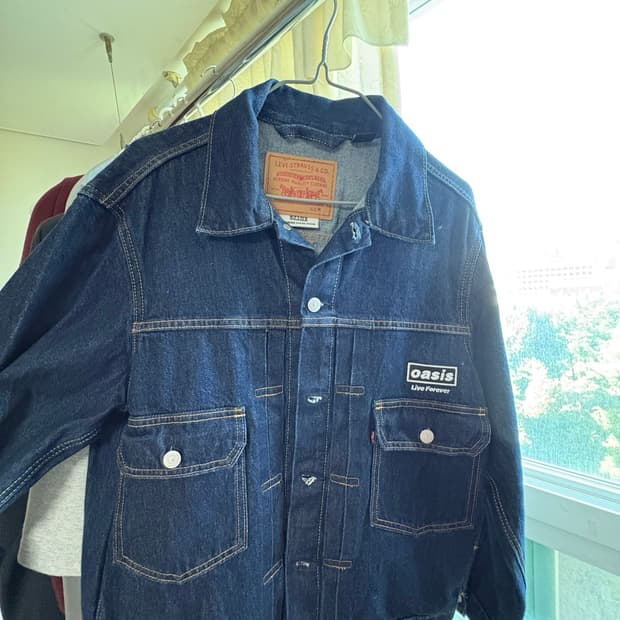Oasis Levi’s 2세대 데님자켓