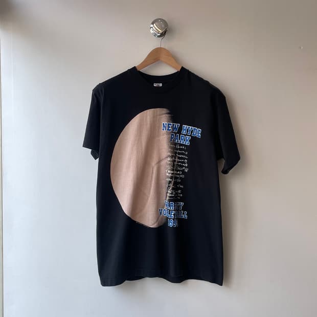 90s USA New hide park Volleyball T-shirt