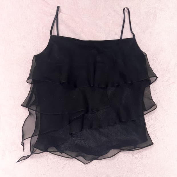 캉캉 쉬폰 러플 글리터 슬리브리스