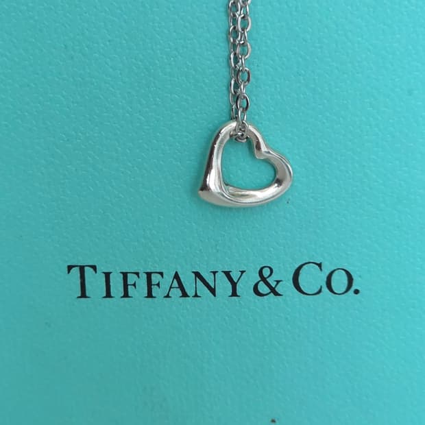 티파니앤코 엘사퍼레티 오픈하트 11mm 펜던트