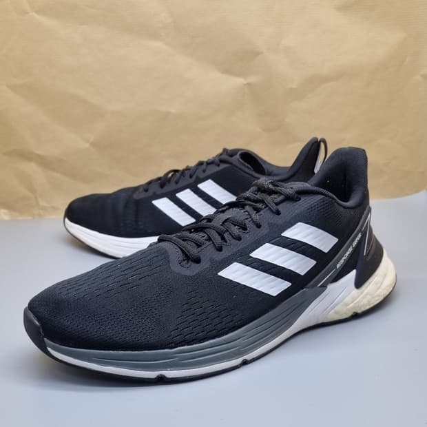 아디다스 리스폰스 슈퍼 운동화 275