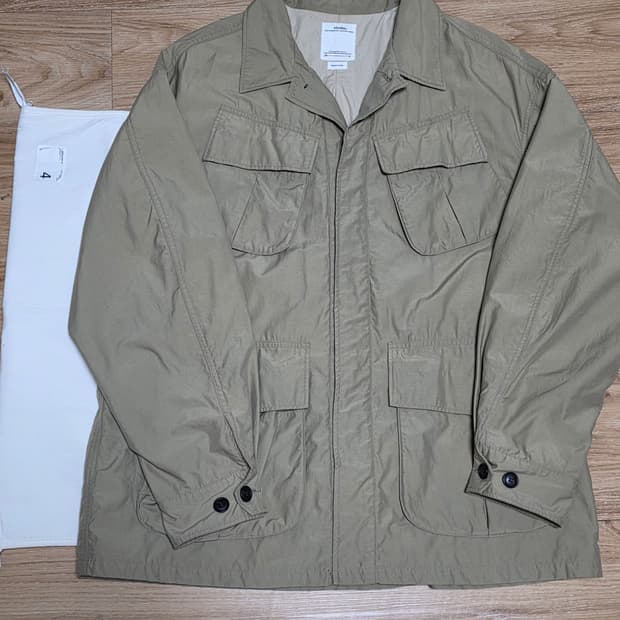 4size택포100만)23ss비즈빔 트로피컬 컴뱃자켓 베이지