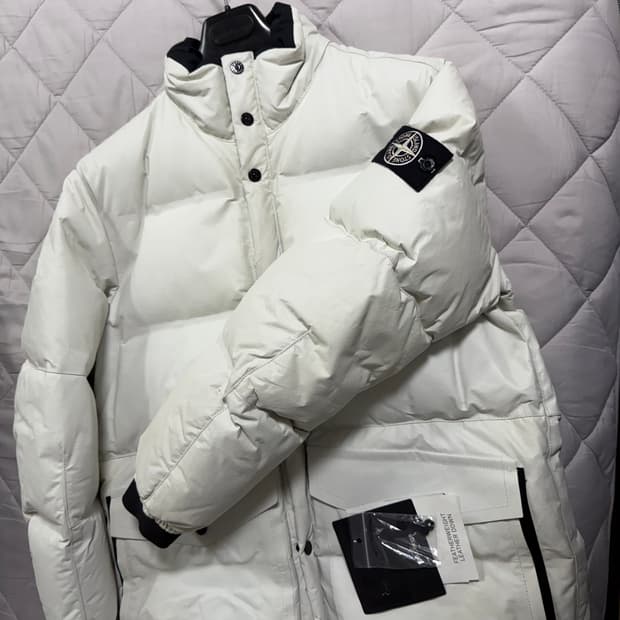 스톤아일랜드 16fw 페더웨이트 화이트와펜