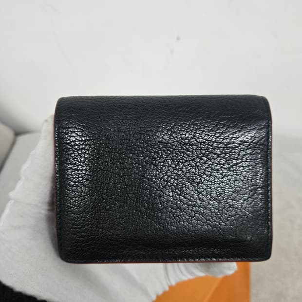 [보증서 정품] 미우미우 반지갑