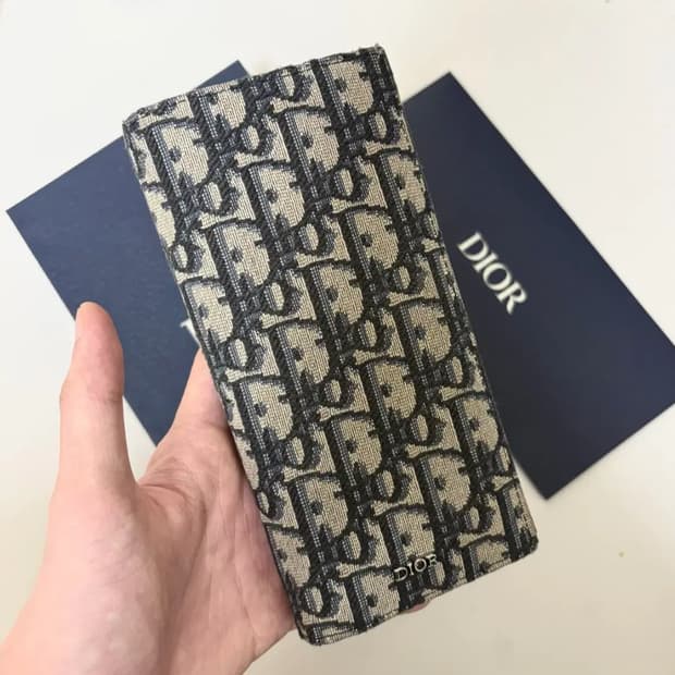 디올 오블리크 장지갑