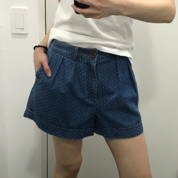 버버리 벌룬핏 땡땡이 도트 반바지 숏팬츠 