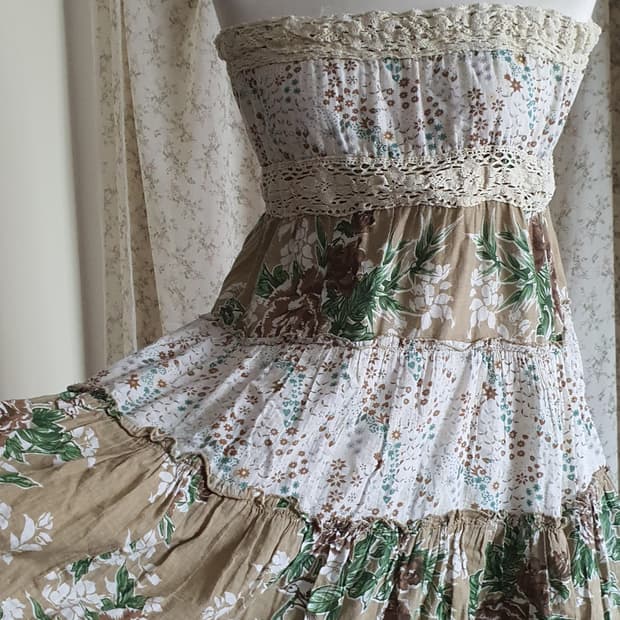 [모리걸-리폼완료] 패치워크 롱스커트 플라워 패턴 캉캉 튜브탑 원피스