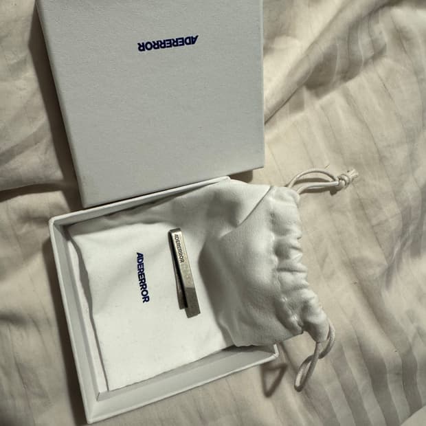 아더에러 타이 바 product. 100