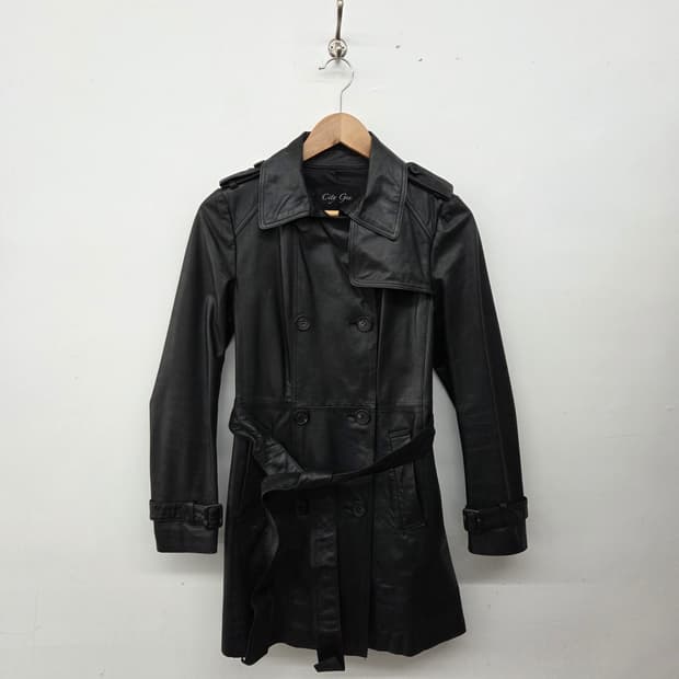 City Gee 블랙 소가죽 트렌치 코트 여S