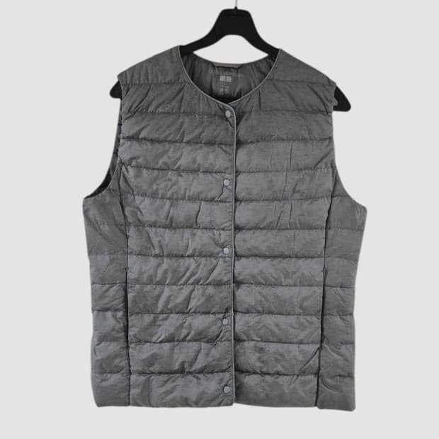 유니클로 여자 울트라라이트다운 경량패딩조끼