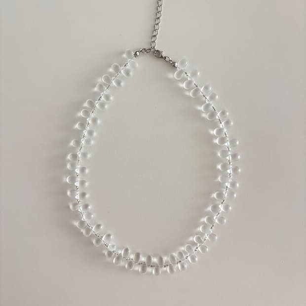 Snow Petal 목걸이