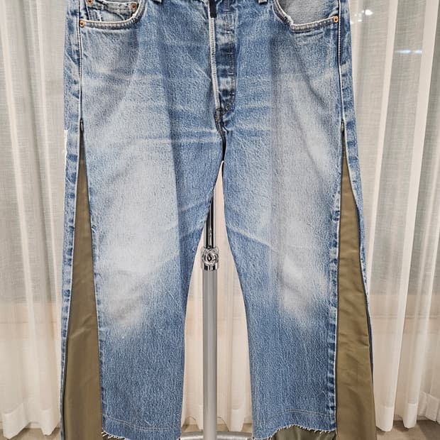 폴리퀀트×리바이스 청바지 Size 2 (허리 34정도)