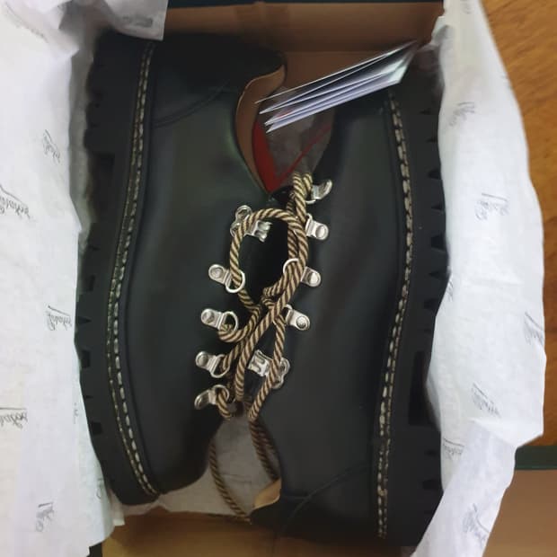 파라부트 클루사즈 블랙 uk7