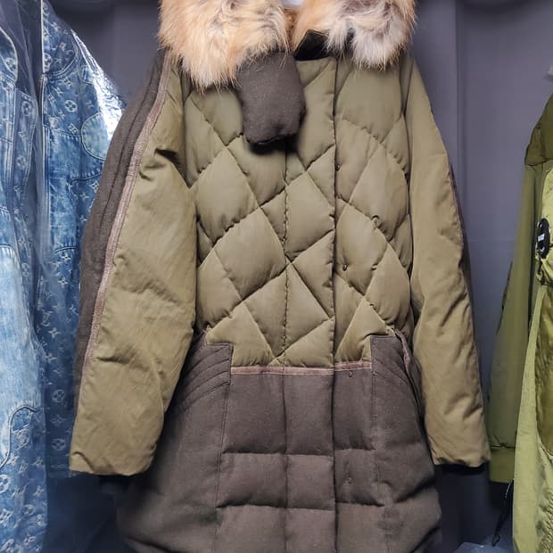 TIME 라쿤퍼 덕다운 패딩