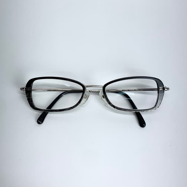 샤넬 코코 마크 안경