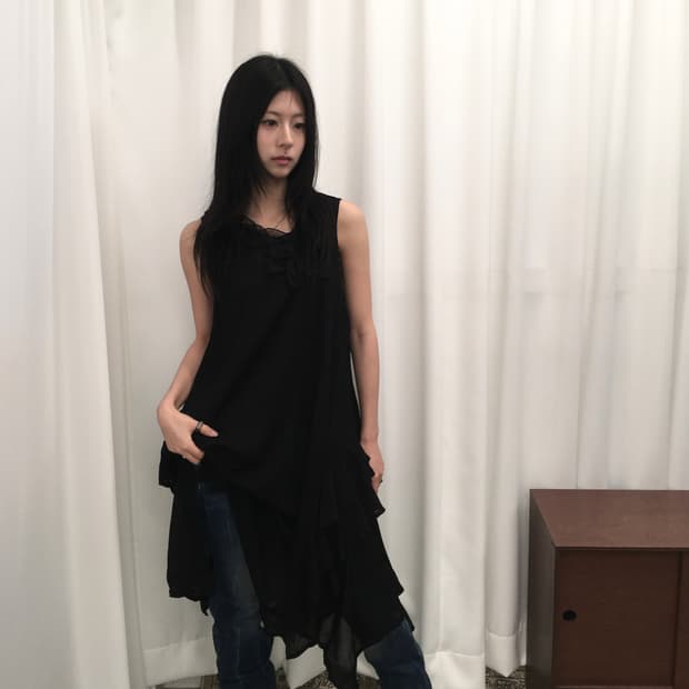 블랙 프릴 원피스