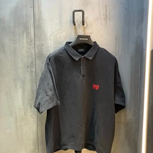 [M] 발렌시아가 로렐 클래식 폴로 티셔츠 블랙