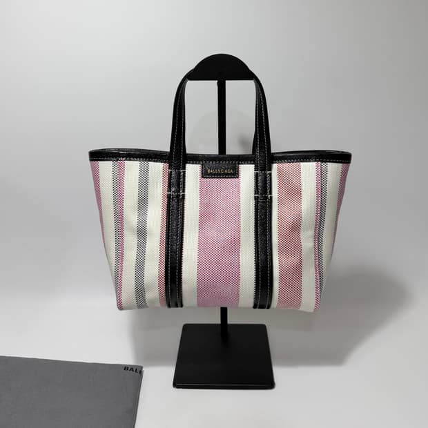 발렌시아가 바베스 스몰 이스트 웨스트 라피아 스타라이프 쇼퍼백