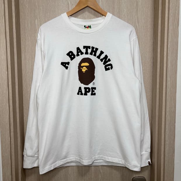 베이프 로고 롱슬리브 티셔츠L / 화이트