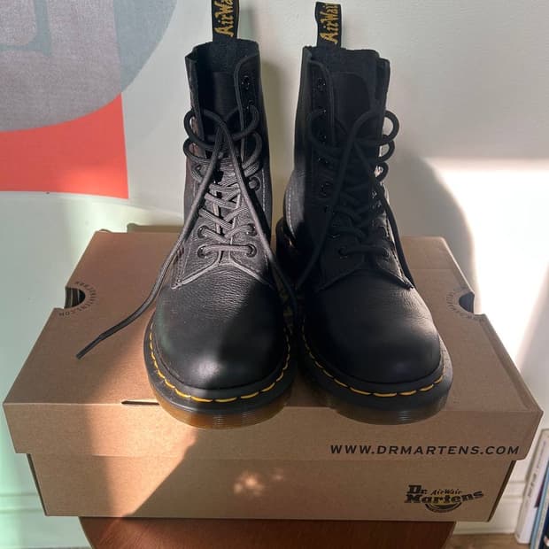 Dr.Martens 1460 파스칼 (uk4/230)