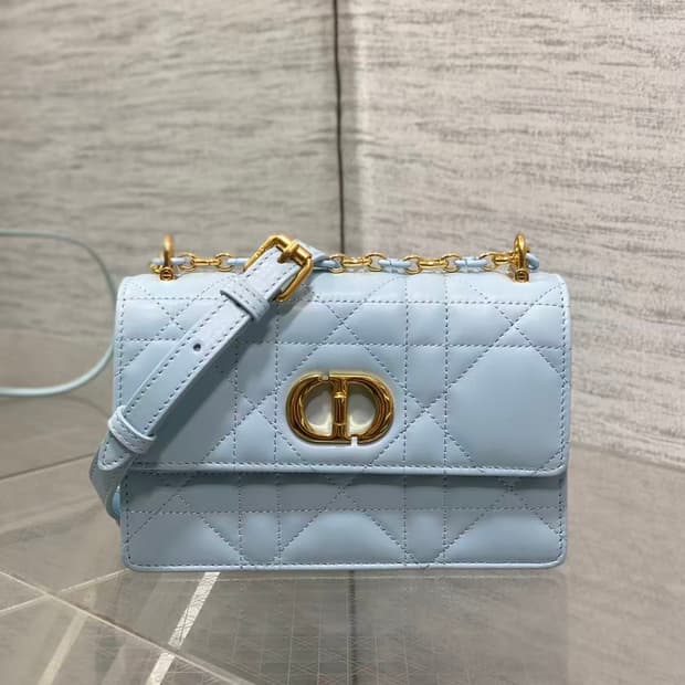 디올 S5169UDAX 미스 카로 미니백 램스킨 플래시드 블루