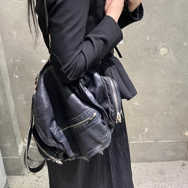 Alexanderwang 알렉산더왕 블랙 레더백