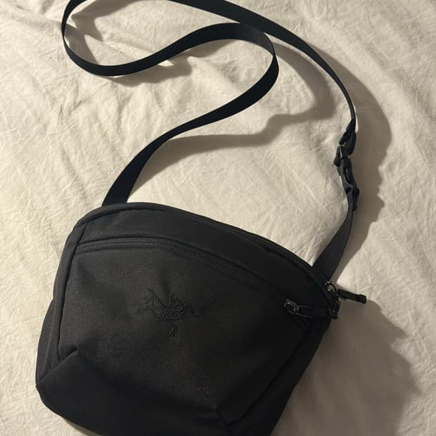 아크테릭스 맨티스 2 웨이스트 백