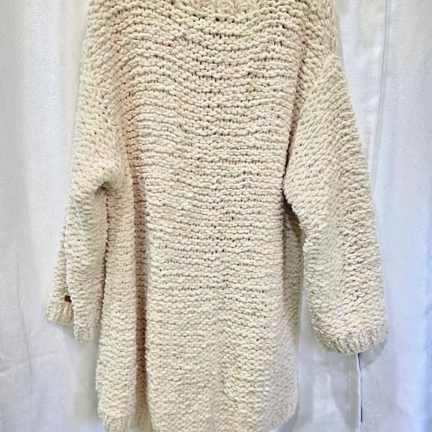 소프트 벨벳 니트 오버핏