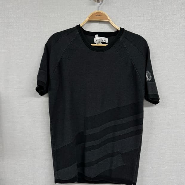 스톤아일랜드 반팔 티셔츠