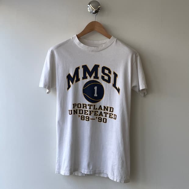 90‘s USA Champion T-shirt (빈티지 챔피온 티셔츠)