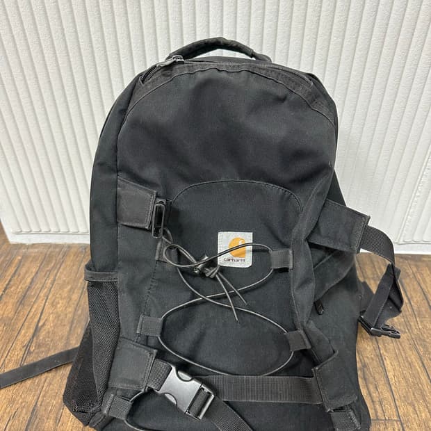 칼하트 킥플립 백팩 블랙