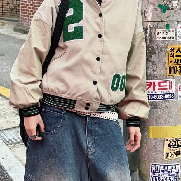 90s 올드스쿨 베이지 패치 레더 바시티 jk