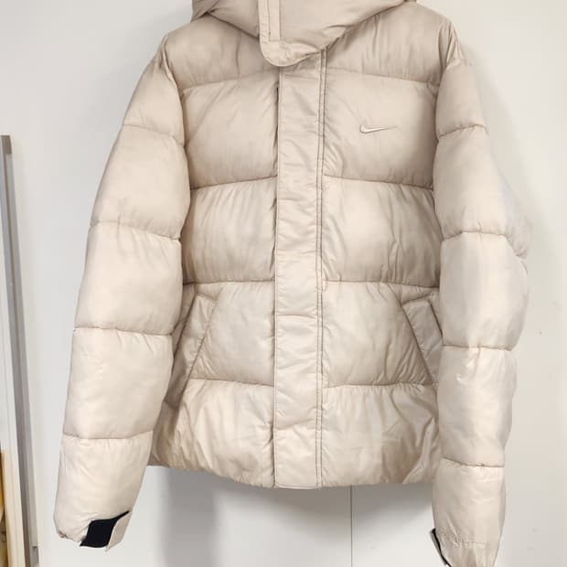 나이키 써마핏 패딩 L