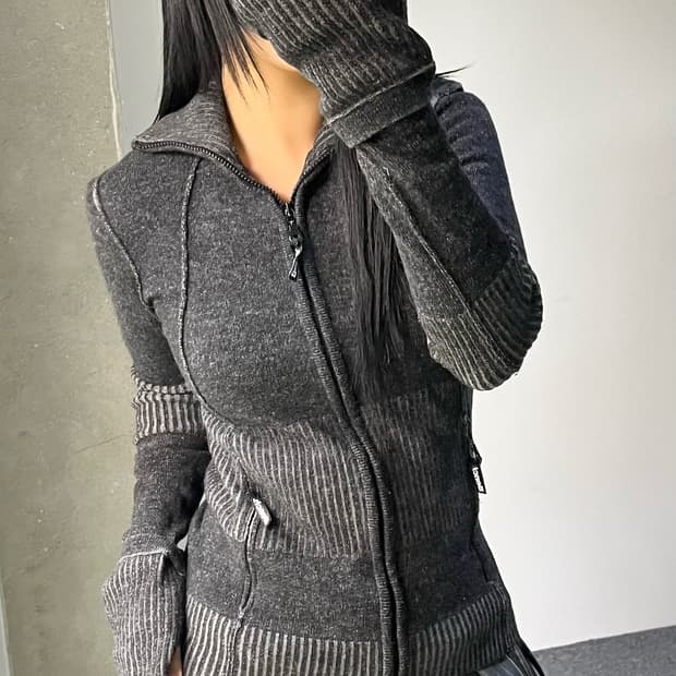 벤치 투웨이 니트집업