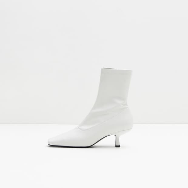 By far audrey boots 화이트 37 size