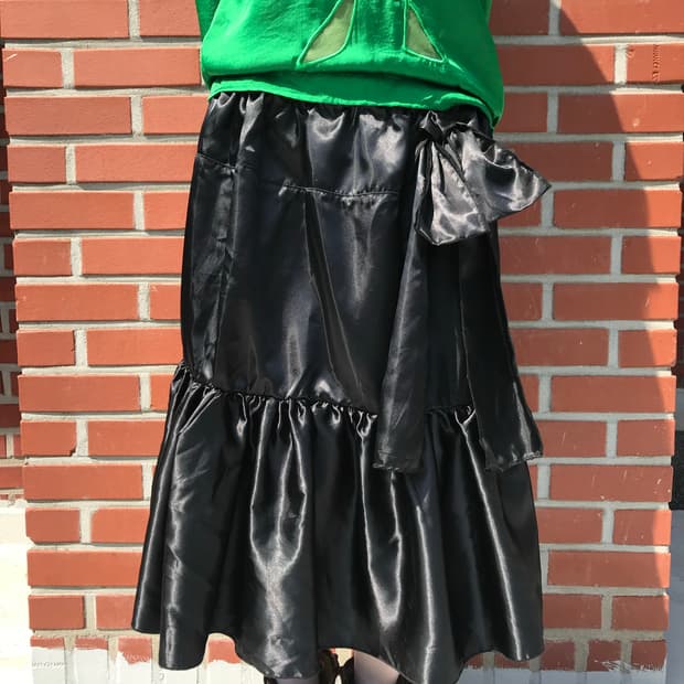 vintage glossy skirt