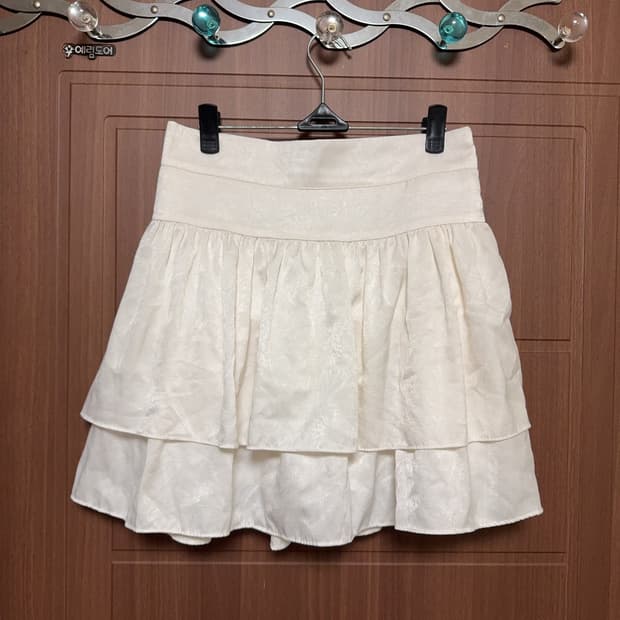 모리걸 하구미 로걀 빈티지 아이보리 플로럴 캉캉 스커트