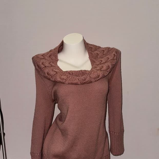 더스티핑크 카울넥  빈티지 니트