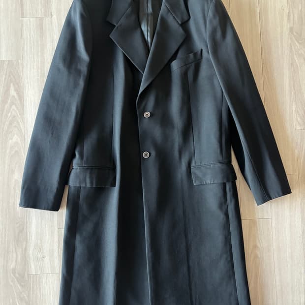 발렌시아가 코트