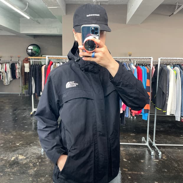 노스페이스 바람막이 자켓