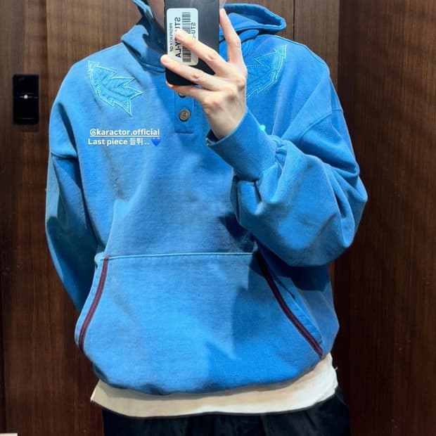 카락터 후드티 01