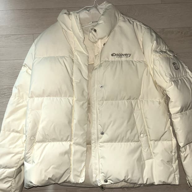 디스커버리 여성 반슬리 RDS 다운 숏패딩 아이보리