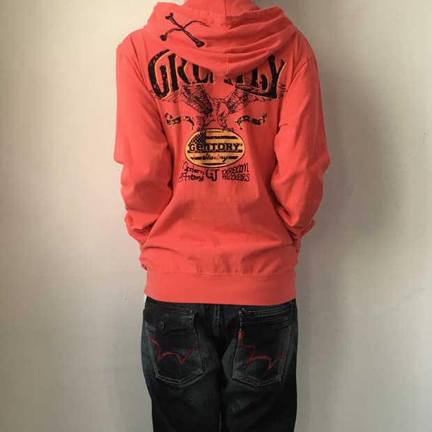 back printing point hood zip up