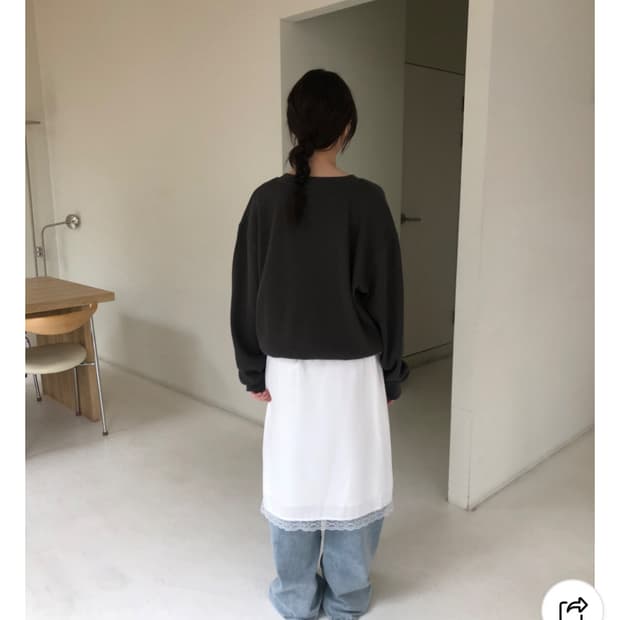 미닝아웃 레이스 스커트