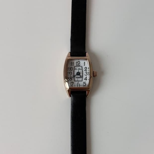 1990s Arabic Rose Gold Mini Tank Quartz