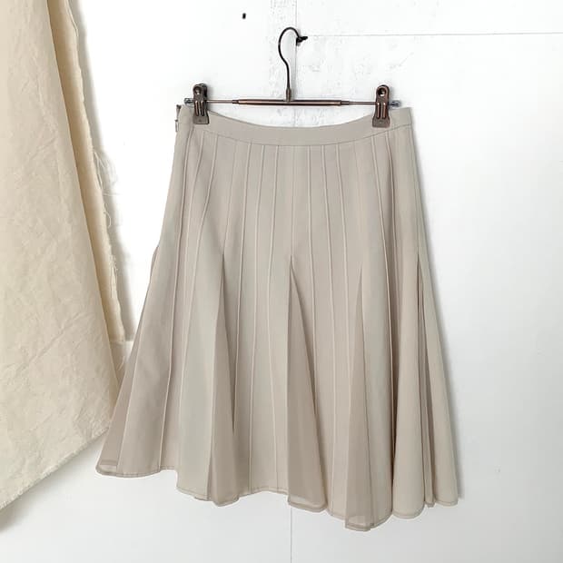 Nude beige chiffon pleated midi skirt