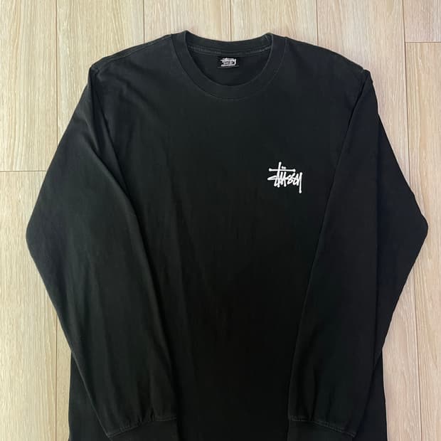 스투시 롱슬리브