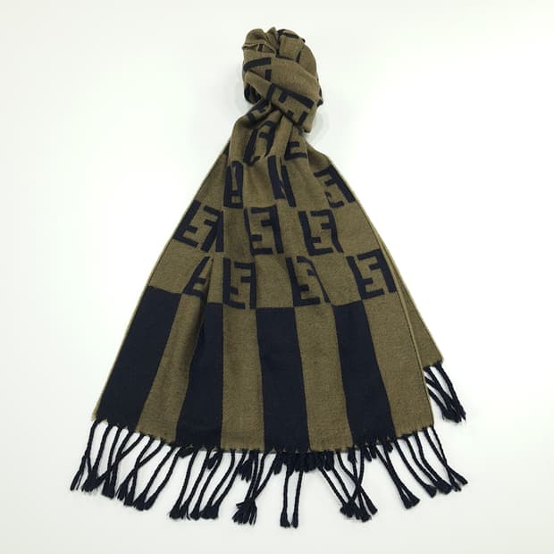 MX199 펜디 FF 모노그램 베이지 네이비 울 양면 목도리 머플러